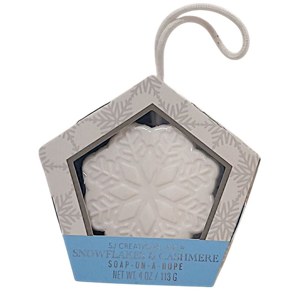 Soap on a Rope SNOWFLAKE & CASHMERE White Hanging 4 oz White Christmas Luxe Gift